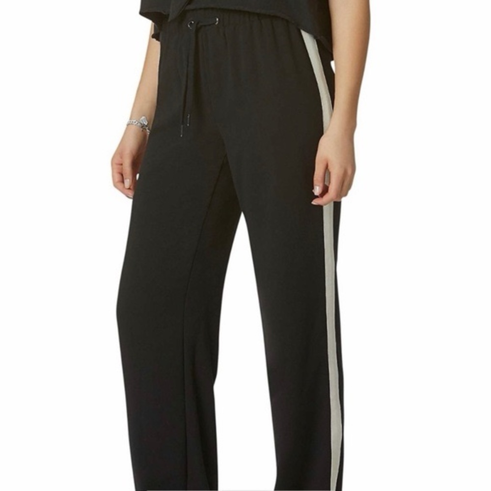 Avec Les Filles Black Side Stripe Jogger Pants Size M Straight Leg Athleisure